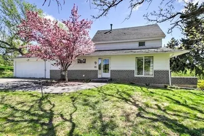 Image de Maison de vacances Brentwood dans un emplacement idéal!