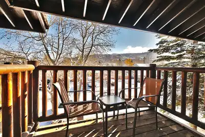 Image de Powder Paradise, Clean-Quiet-Trail Side Side Studio - Piscine - Lit King-Size