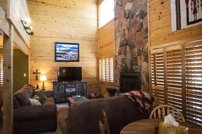 Image de Angel Fire Luxury Condo 4 Chambres Court Walk To Ski Lift
