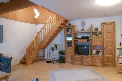 Image de Ruhige Ferienwohnung (84qm) mit schönem Balkon und Gartenblick
