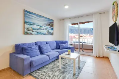 Image de Appartement de luxe sur la plage avec piscine, balcon, vue sur l'océan et Wi-Fi