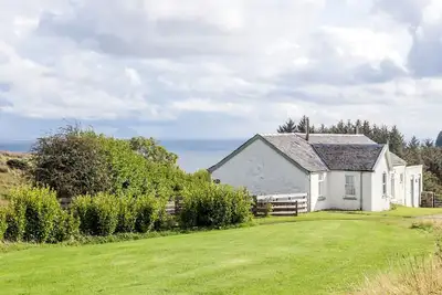 Image de Chalet de campagne calme et confortable avec vue sur le Firth of Clyde à Ailsa Craig