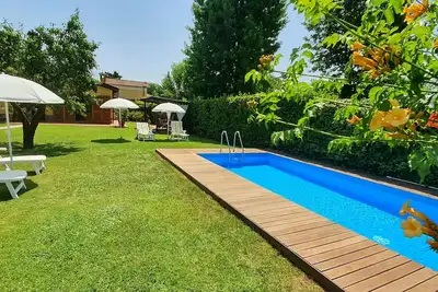 Image de Maison de Campagne à Capannori avec 2 chambres à coucher, 2 couchages