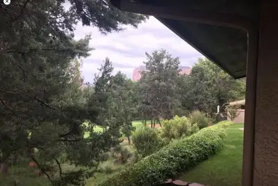 Image de Belle maison de ville Oak Creek Canyon privée, fermée, Canyon Mesa Country Club.