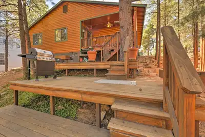 Image de Nouveau! Cabine avec 3 ponts ~ 4 Mi à Flagstaff de la vieille ville!