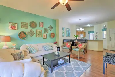 Image de Nouveau! Maison de ville avec accès à la piscine et au bain à remous, 5Mi à Disney