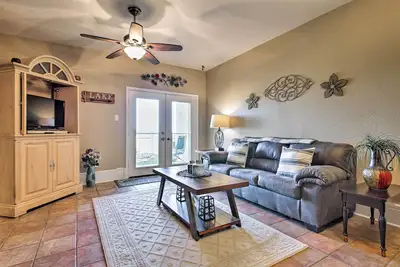 Image de Nouveau-1er étage Condo w / Balcon + Patio sur Canyon Lake