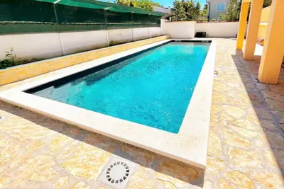 Image de Villa Casa Mia (Appartement A3) à Sabunike avec piscine, Privlaka, Zadar