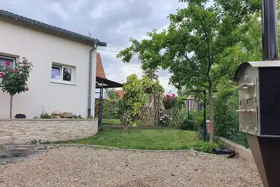 Image de Location maison individuelle avec jardin tout confort 4\/6 personnes 120m2