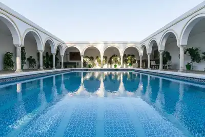 Image de Villa del Manzano, Villa complète avec piscine à seulement 15 minutes de Séville