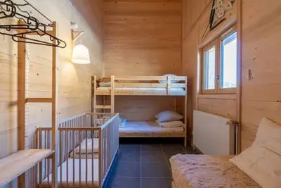 Image de Chalet classé 5 étoiles avec Sauna, Balnéothérapie et Billard.