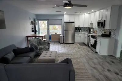 Image de Manasota Key Beach 1Bdrm Condo, boat dock, heated pool