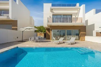 Image de Villa Iris (San Miguel de Salinas)
