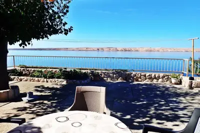 Image de Appartement de vacances avec climatisation et vue sur la mer