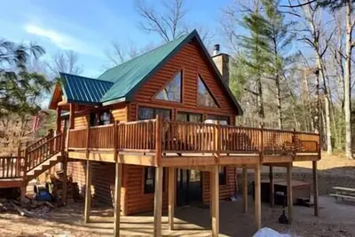 Image de Belle maison en bois rond sur la rivière Baldwin