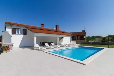 Image de Maison de vacances Bokordici pour 1 - 6 personnes avec 2 chambres Ă coucher - Maison de vacances