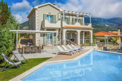 Image de Villa Magnolia - Belle villa avec piscine privée proche plage et toutes commodités
