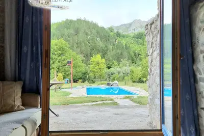 Image de Exo Log Cottage - une charmante maison près de Sarajevo