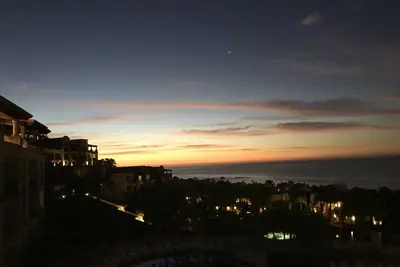 Image de Cabo sur votre liste de seau? 1 Bdrm. Jr. Suite Pb Sunset Beach @ \"Land's End\"
