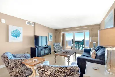 Image de Sandy Key 721: 3 Br / 2 Ba Gulf Front Condo à Perdido Key, Fl 8 personnes