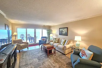 Image de Sandy Key 813: 2 Br / 2 Ba Gulf Front Condo à Perdido Key, Fl 6 personnes