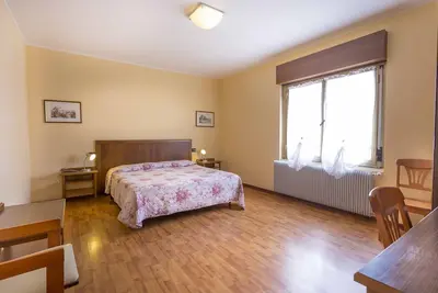 Image de Fattoria 2, vaste appartement dans la cour de la ferme