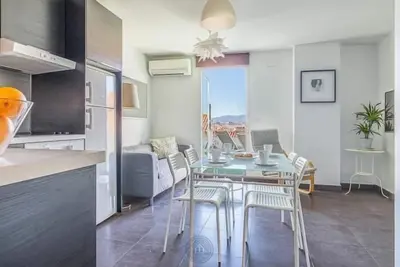 Image de Homeabout La Merced Duplex 19 (3br 2bt)