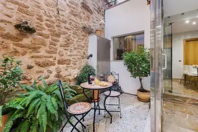 Image de Ca Se Predine - Maison de ville de style méditerranéen