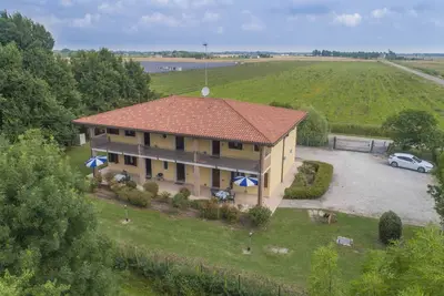 Image de Folaghe 2, appartement avec vue sur le bosquet