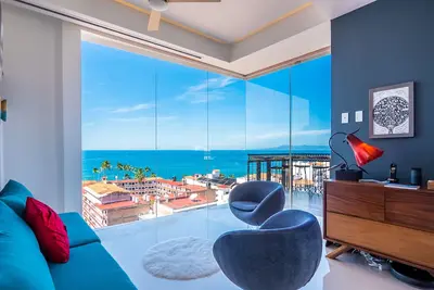 Image de Pier 57 ❤ Romantic Zone Ocean Views Meilleur Rooftop