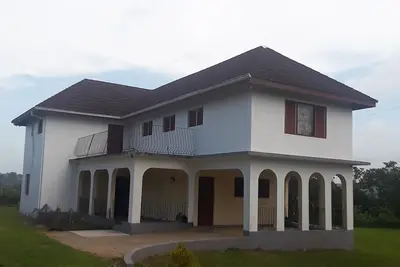 Image de Secluded location\/Weekly Discounts\/ 15 mins Ocho Rios\/ Netflix Cable Tv
