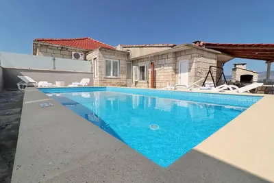 Image de Villa Ivana - Villa 3 Chambres avec Piscine Privée