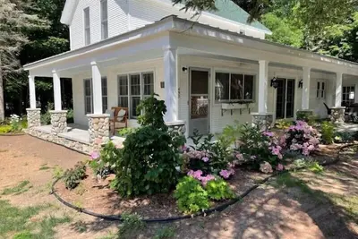 Image de Downtown Harbor Home