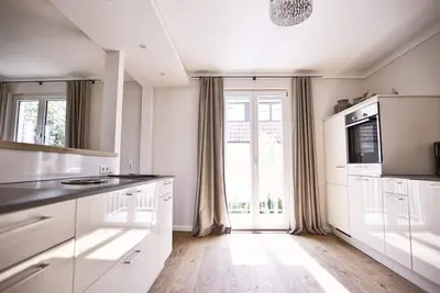 Image de Ferienhaus Nina, 100 qm, 1 Wohnzimmer, 2 Schlafzimmer, max. 4 Personen