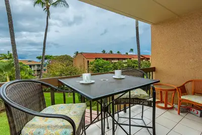 Image de Maui Vista # 2-210 rénové, près de la piscine et du court de tennis, près de la plage