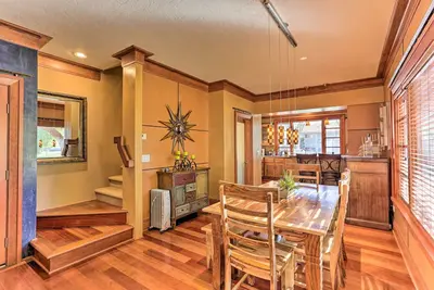 Image de Nouveau! Maison unique avec cour Ă North End Boise!