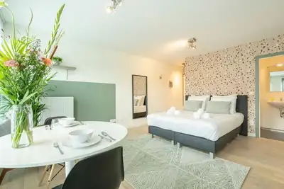 Image de The Card Room Green Studio