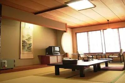 Image de Main building Toba Bay viewing room / Toba Mie