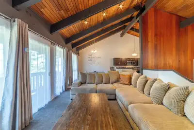 Image de # 458 - Chic Mountain Retreat Near Canyon Lodge
