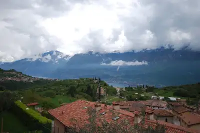 Image de Bel appartement avec balcon et vue fantastique sur le lac