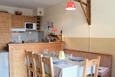 Image de Duplex 3 pièces avec piscine, 6 couchages, à 50m des pistes - Quartier Fontbonne, Vars