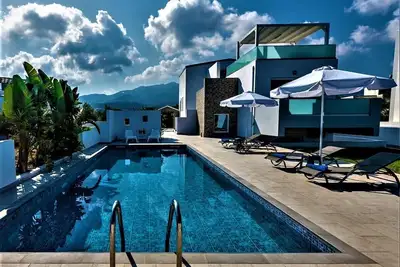Image de Xenos Villa 4 - Villa De Luxe Avec Piscine Privee Pres De La Mer