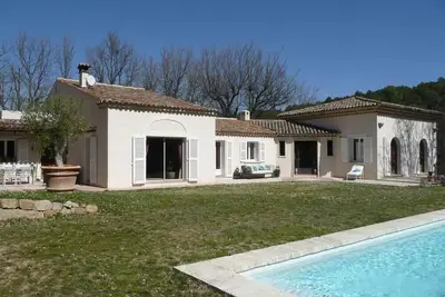 Image de Villa Aix-en-Provence, entre mer et montagne