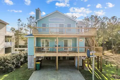 Image de Private Pool, Hot Tub, Stroll to Fishing Lake, Bring the Dog.