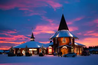 Image de Santa Claus Holiday Village