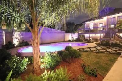Image de Maison pour les vacances. . Parfait Spot W / Piscine chauffée!