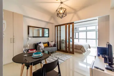 Image de Studio de 36 m² converti en confortable 1 B / R - Greenbelt