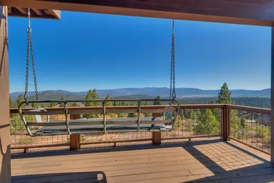 Image de Nouvelle Liste - Grand Vista Luxury Tahoe Donner 5 Br avec spa
