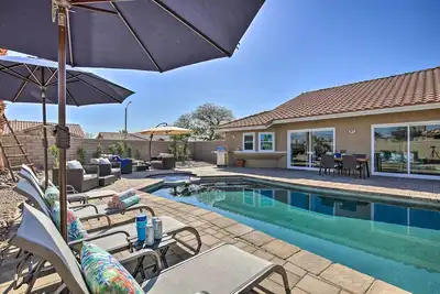 Image de Nouveau! Indian Wells Home mis Ă jour avec piscine par Coachella