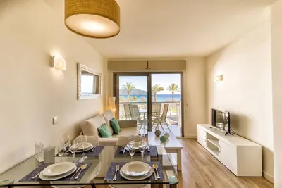 Image de Appartement À Cala Millor, Moderne, Directement Sur La Plage, Vue Sur La Mer, Wifi Incl, jusqu'à 4 pers.